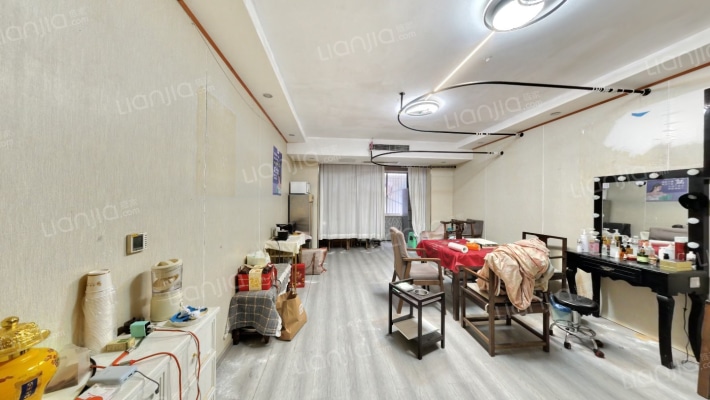 红旗院14号二手房实景图