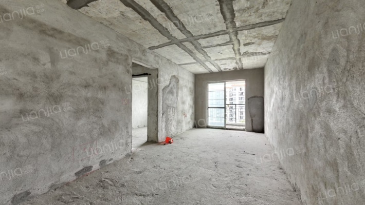 祈福聚龙堡二手房实景图