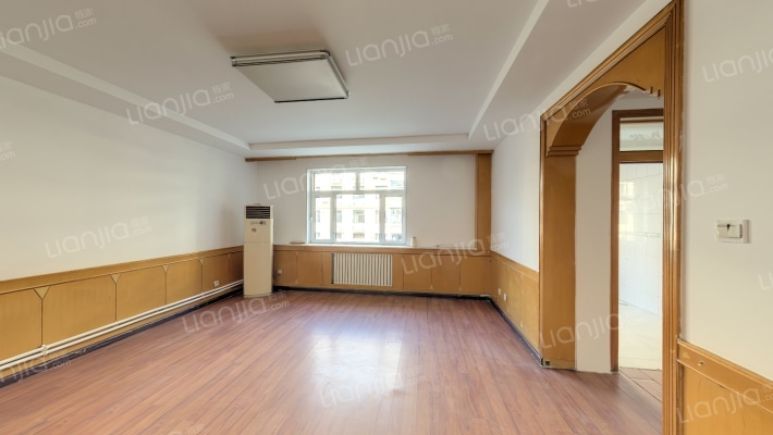 中保水利楼二手房实景图