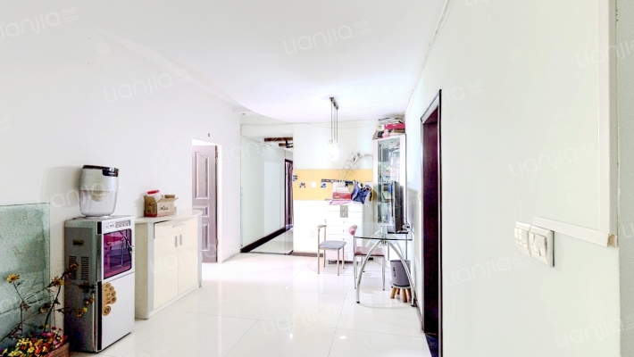 天奇怡畅苑二手房实景图