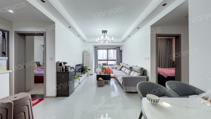 珠江城天悦江湾二期二手房实景图