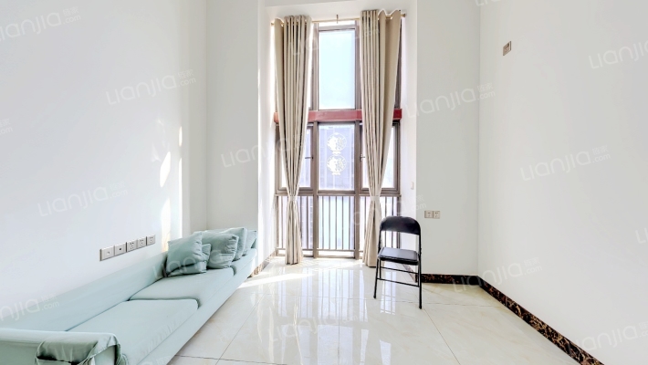 香江国际金融中心二手房实景图