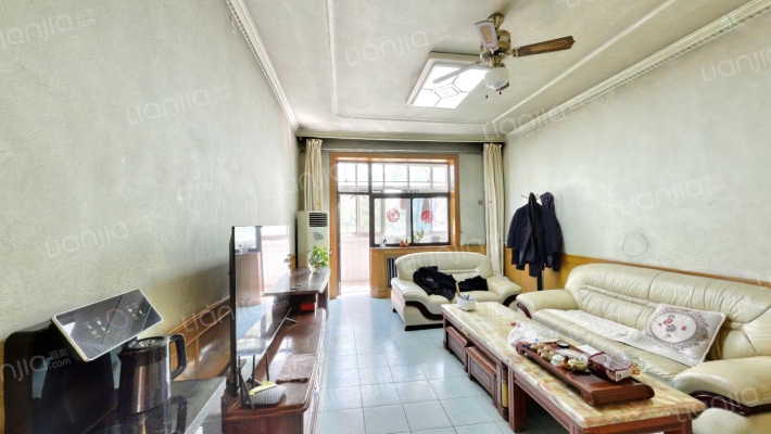 誉隆路3号二手房实景图