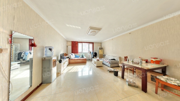 新兴南里二手房实景图