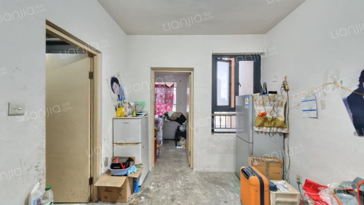 临芳苑三区二手房实景图