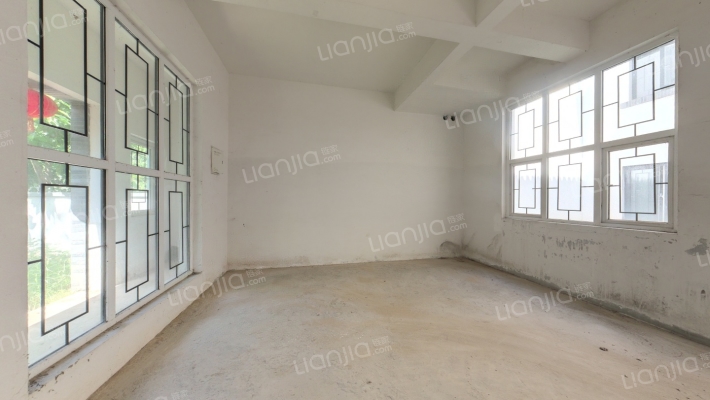 联投龙湾澜亭墅二手房实景图