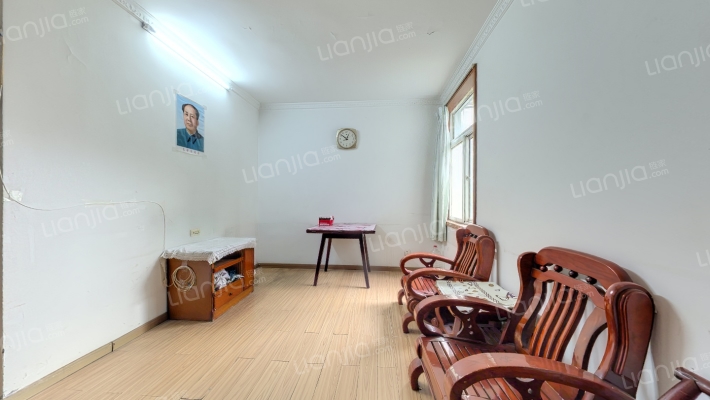 创新小区二手房实景图