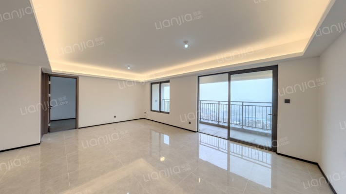 万科云翠隐秀二手房实景图