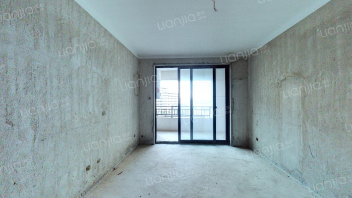 临瑞儒乐城二手房实景图