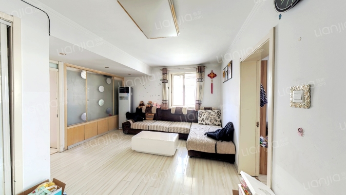 兴济河小区一区二手房实景图