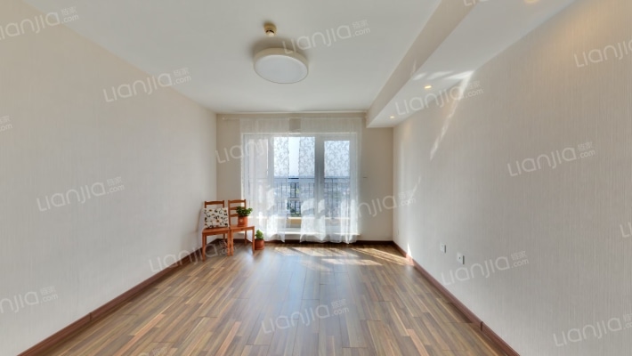 万科城市之光C区二手房实景图