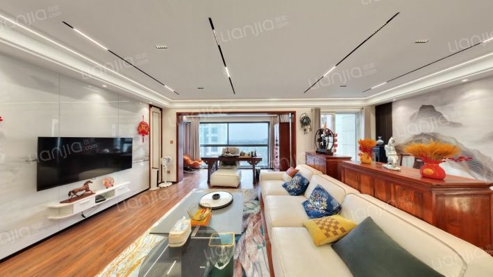 保利中央公园二手房实景图