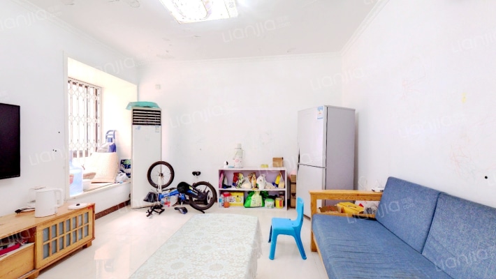 锦艺国际华都欧尚二手房实景图