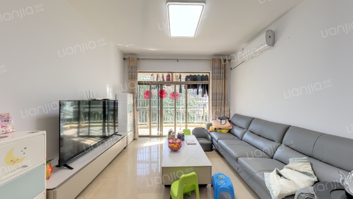 华翠豪庭二手房实景图