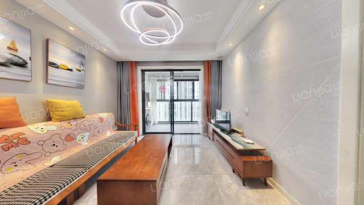 万业湖墅金典二手房实景图