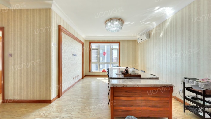 亿合现代城二手房实景图