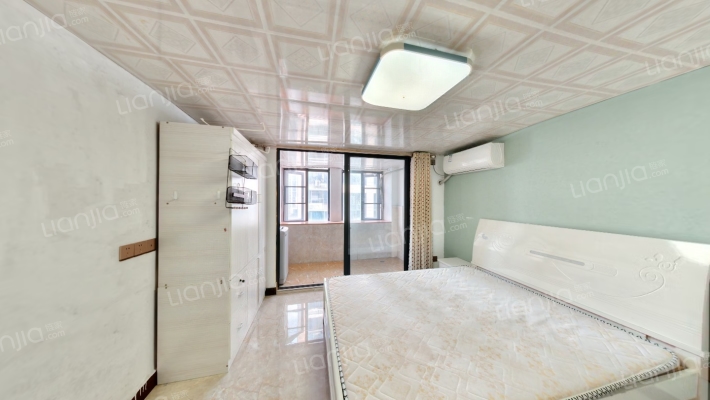 蓝波湾二手房实景图