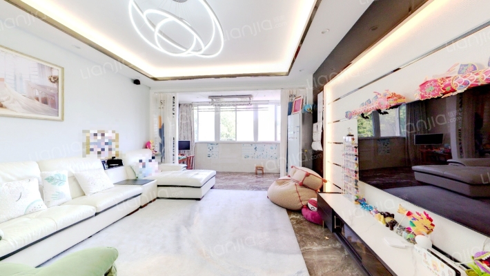 武家嘴新村二手房实景图