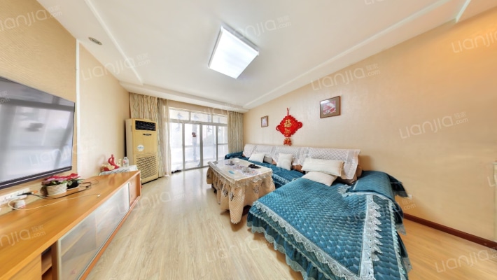 曦阳山庄二手房实景图