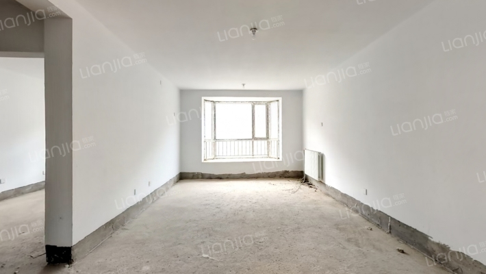 西豪丽景B区二手房实景图