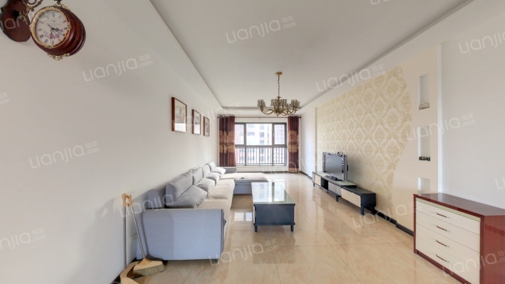 暖山国际二手房实景图