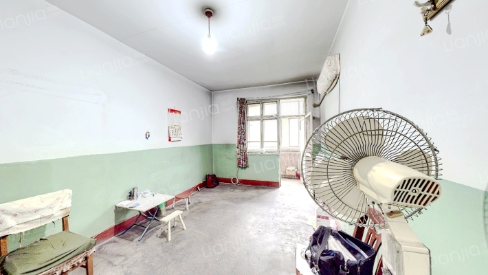 煤炭设计院宿舍二手房实景图