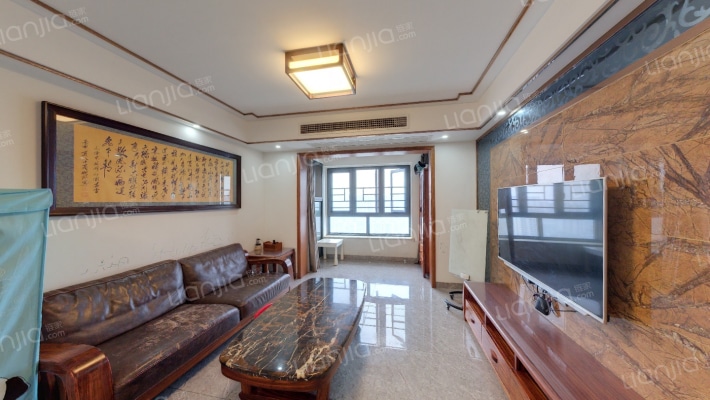 塞纳公馆二手房实景图