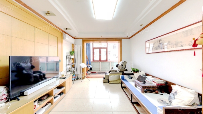 滨河小区颐安苑东区二手房实景图