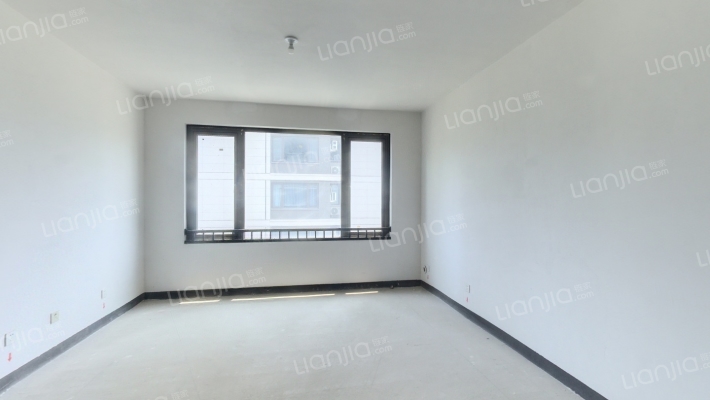 禾宇嘉园二手房实景图