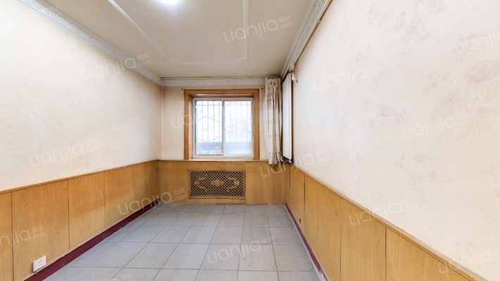 秦安路小学家属院二手房实景图