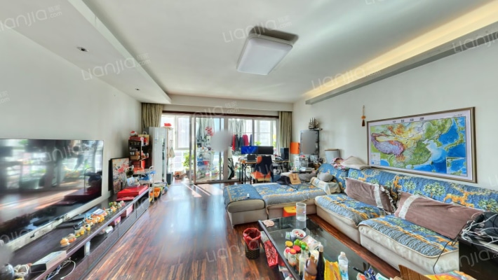 金海国际南区二手房实景图