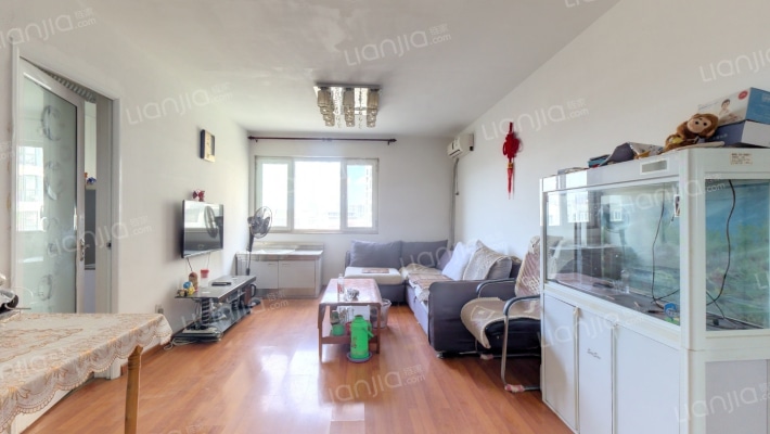 宏远裕隆二手房实景图