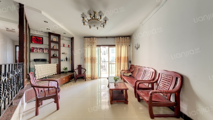 山水世家东区二手房实景图