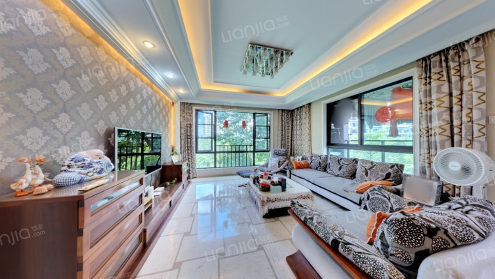 万科第五园六期二手房实景图