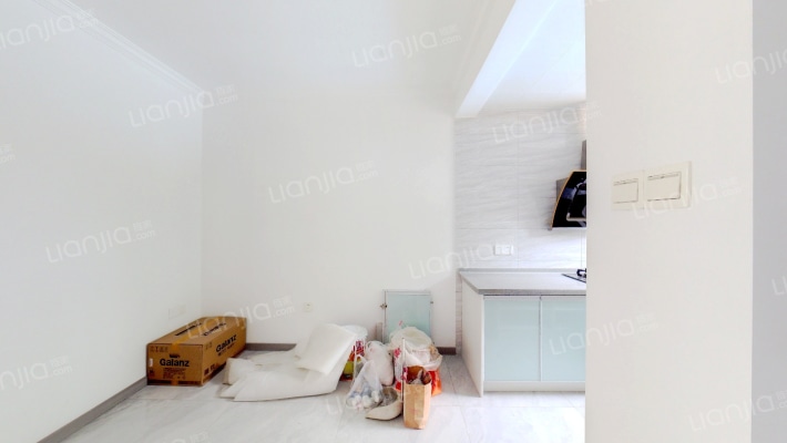 青年中路37号二手房实景图