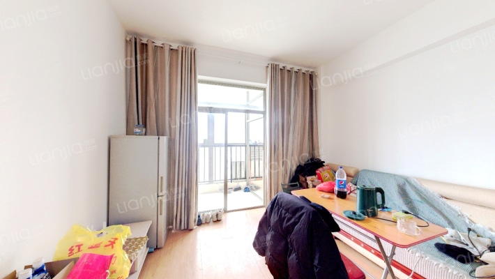 华凤国际二手房实景图