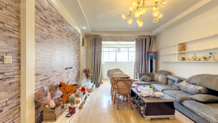 金尚翠景花园二手房实景图