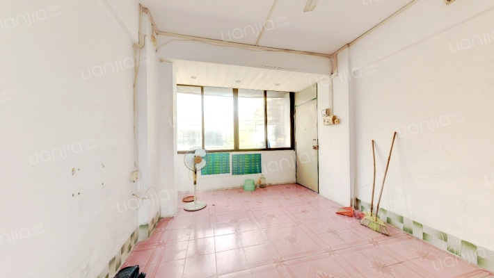 同济路二手房实景图