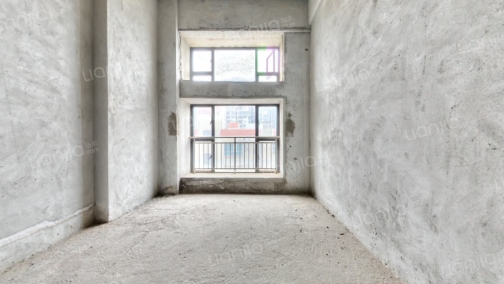 苹果公馆二手房实景图