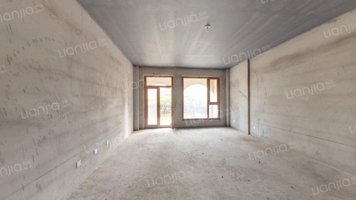 伽蓝艺墅二手房实景图