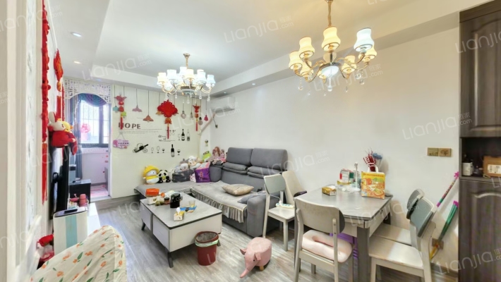 航天乙五区二手房实景图