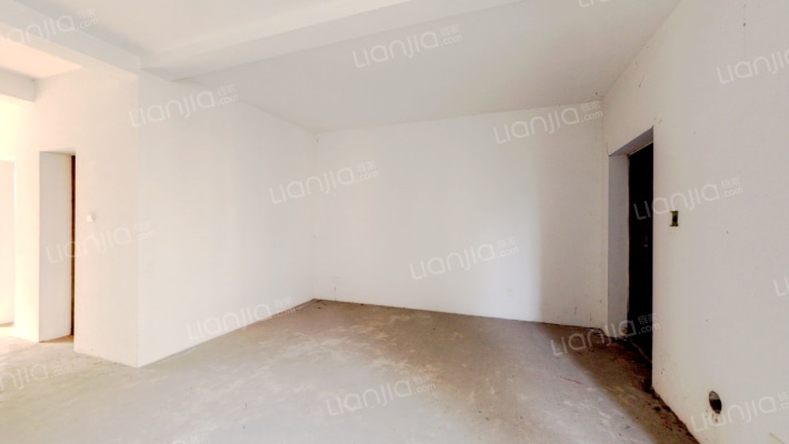 国一澳乡二手房实景图