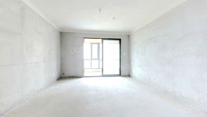 巨能嘉苑南区二手房实景图