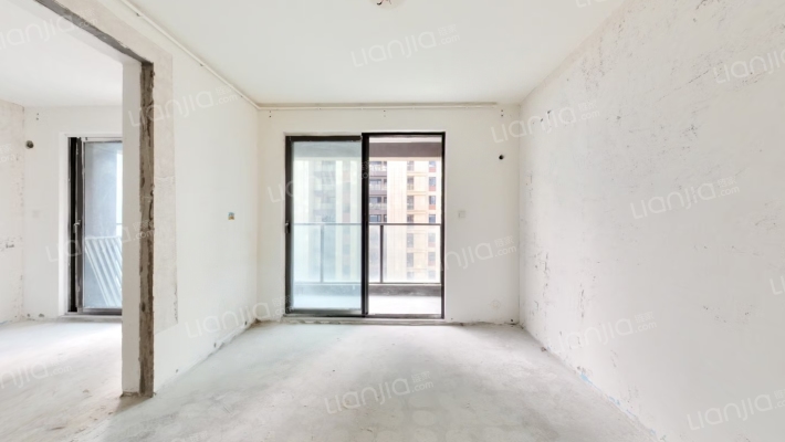 卓越荷塘景苑二手房实景图