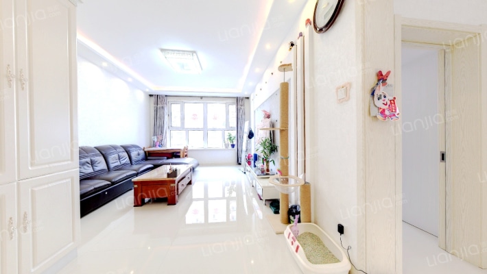 鸿博•温馨花园二手房实景图