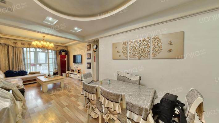 御龙居二手房实景图