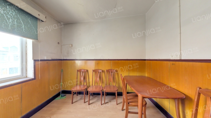 清名二村二手房实景图