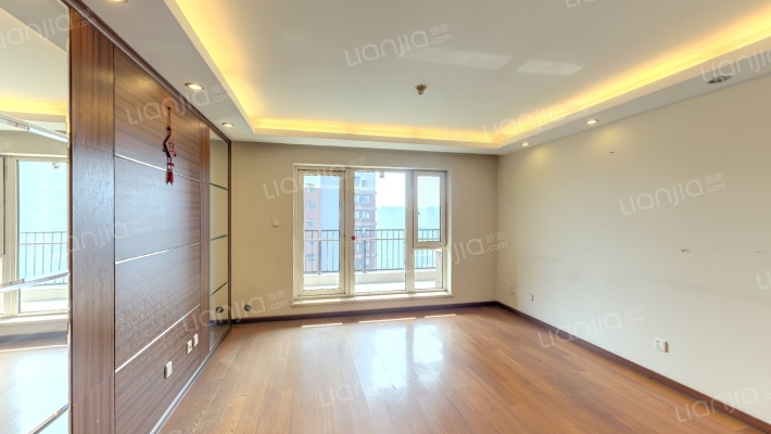 万科城五期二手房实景图