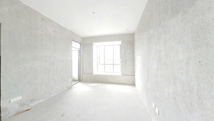 郡南府二手房实景图