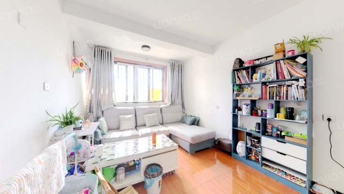 尹东新村二手房实景图